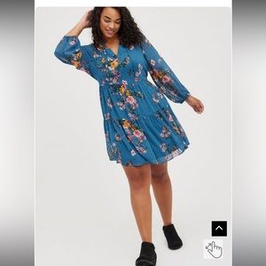 Torrid Size 1 Blue Floral Long Sleeve Chiffon Skater Dress
